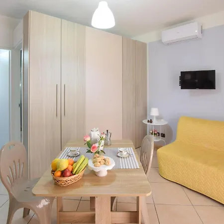 Amazing In With Wifi Hébergement de vacances Cirella